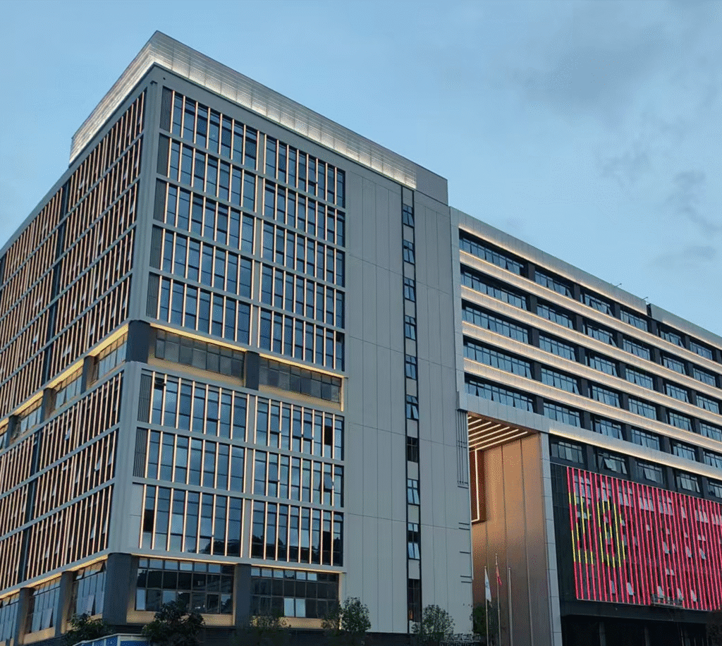 OEM ODM Garment Manufacturer for Knit and Woven