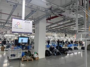 advanced automated hanging system for apparel manufacturing