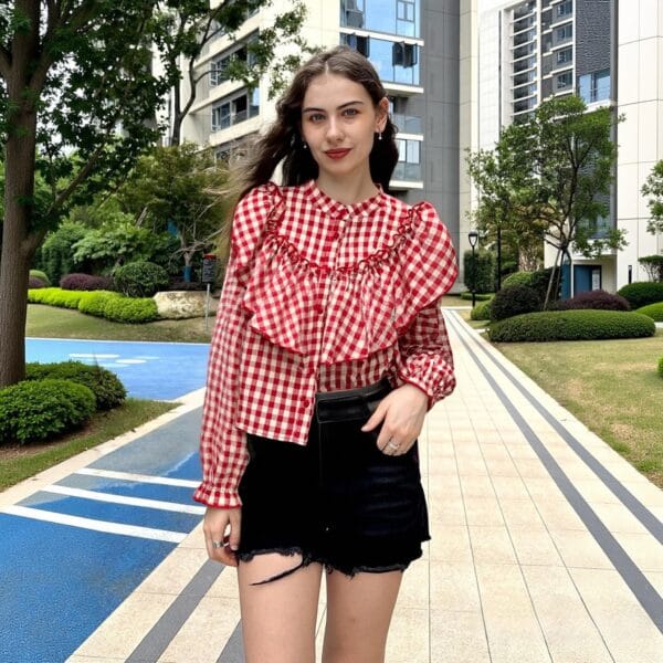 New trendy women's doll collar red checkered shirt